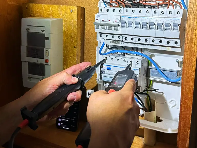 reparações elétricas ao domicílio